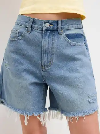 Mid-Rise Easy Short