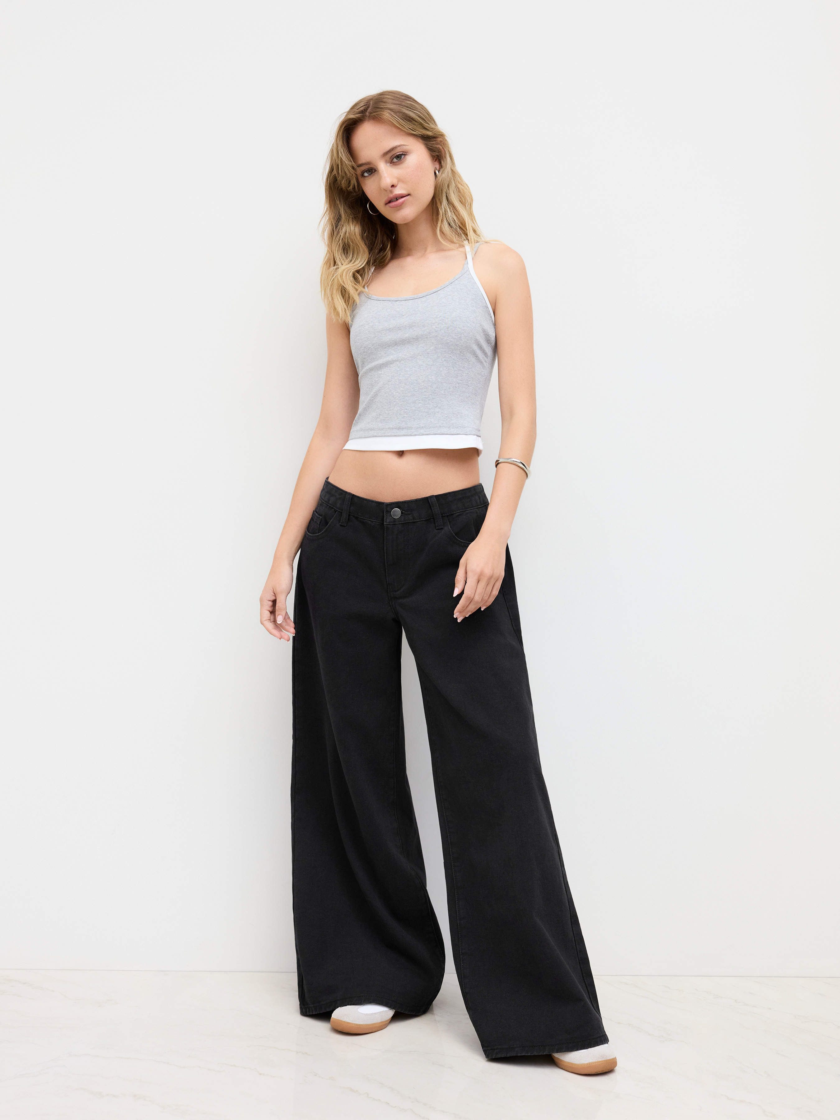 Extra Low-Rise Baggy 