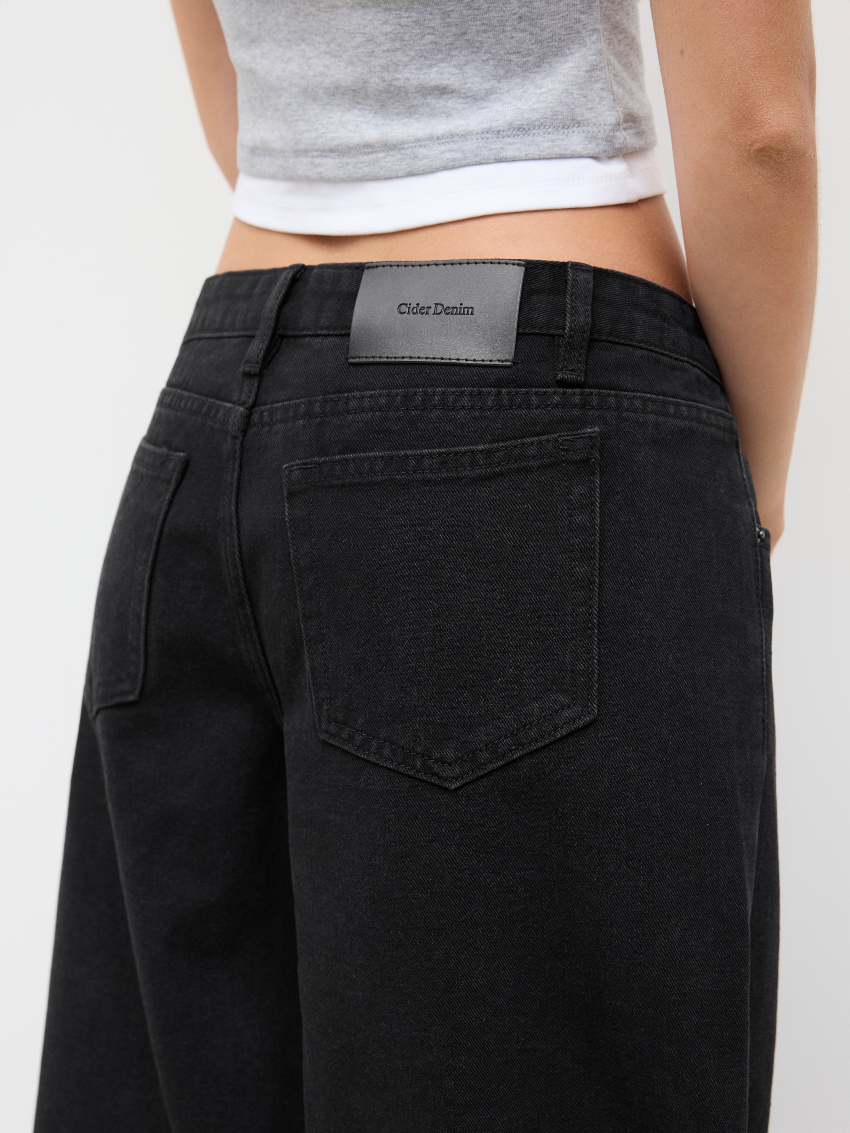 Extra Low-Rise Baggy 