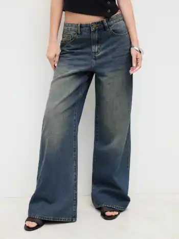 Tief sitzende, lockere Hosen