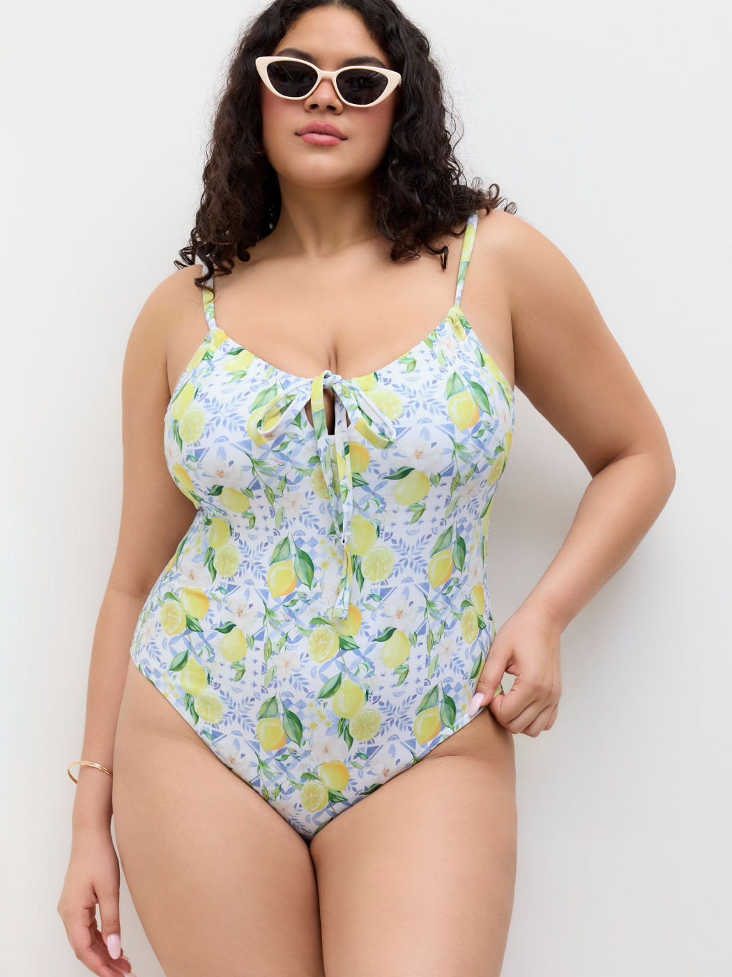 Shaping Sweetheart Lemon Cut Out Knotted One Piece Swimsuit Curve & Plus