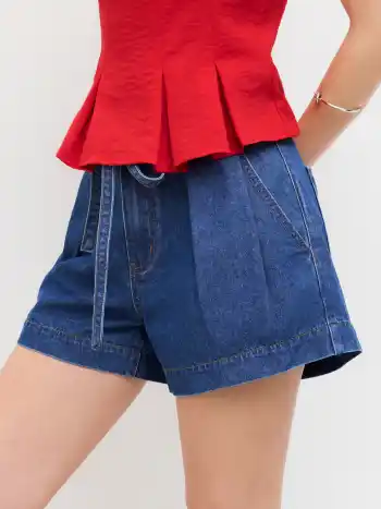 Denim Shorts mit Mittelhöhe und Schleife
