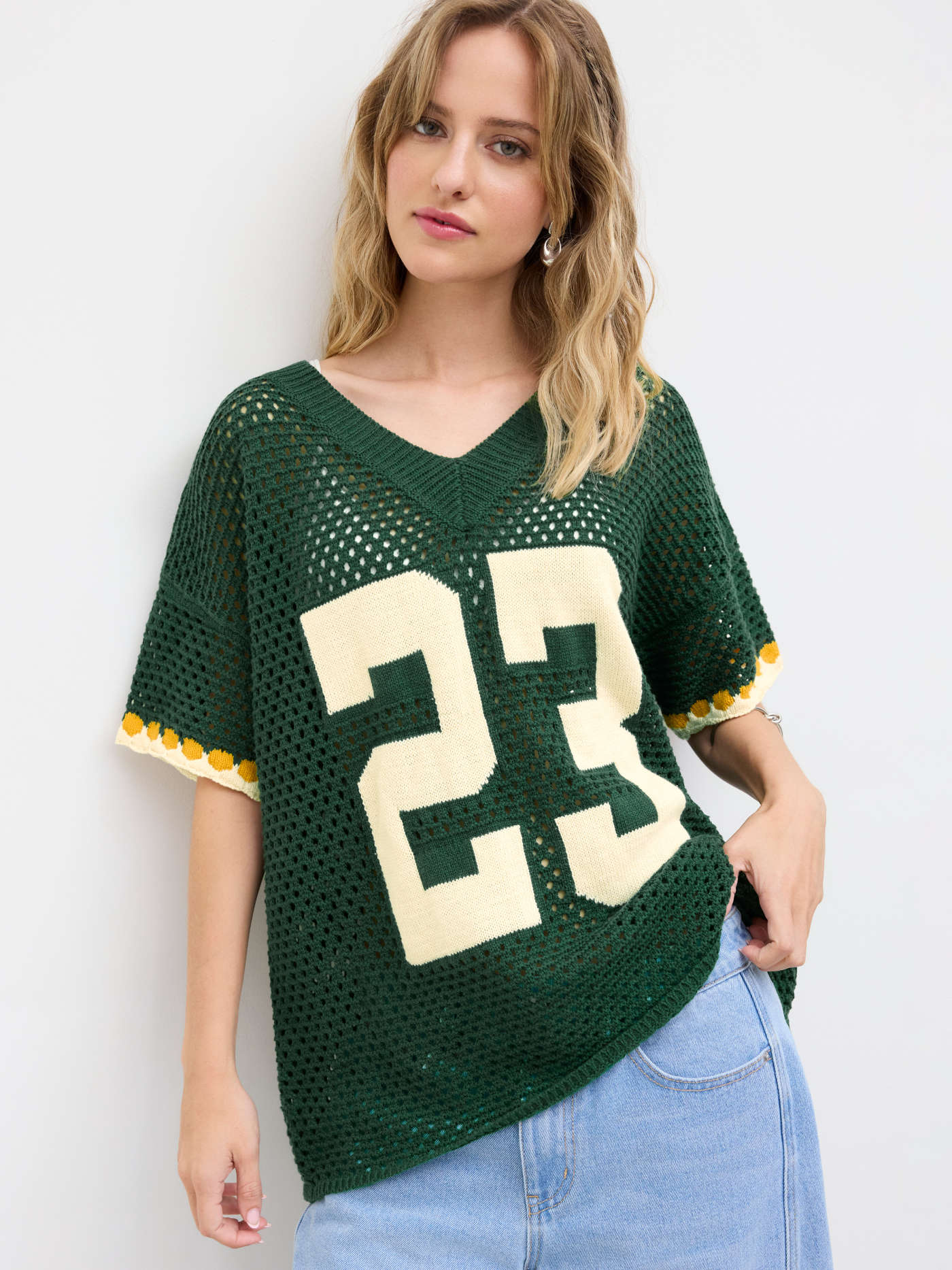 Knit V-neck 23 Graphic Hollow Out Oversized Top