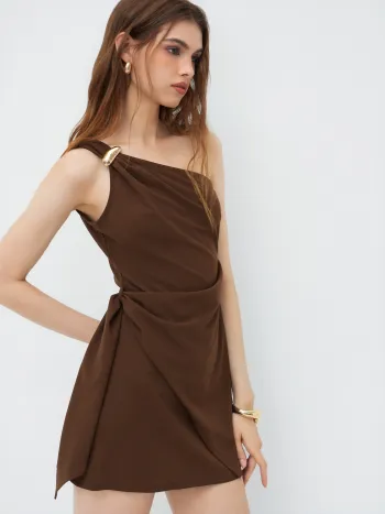 Asymmetrisch Hals Metall-Detail Hängender Mini-Kleid