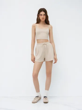 U-Halsausschnitt Crop Cami Oberteil & elastisches Weitbein Shorts Set