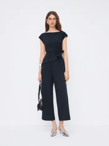 Bootsneck-Streifen-Rusche-Knoten-Overalls mit geraden Beinen
