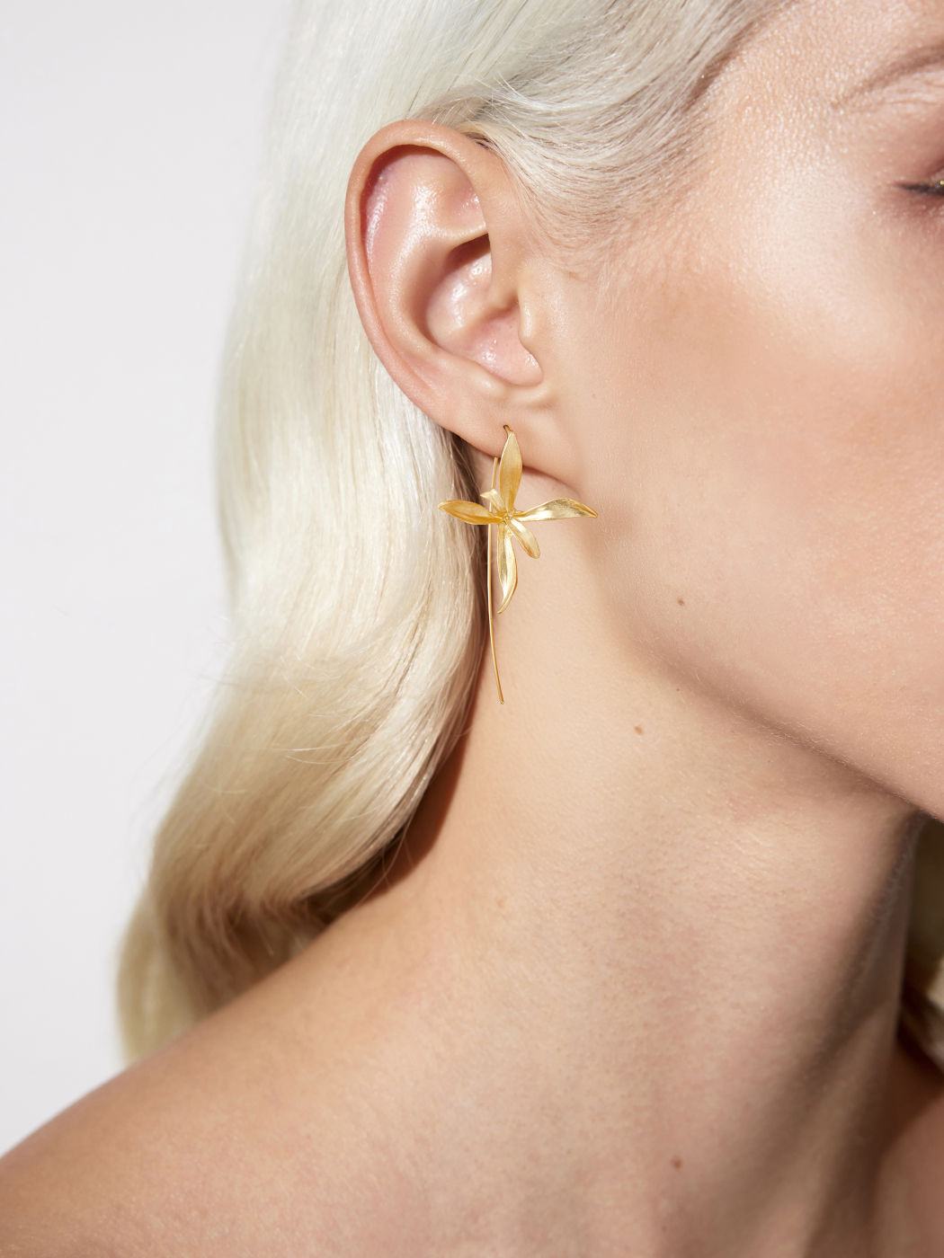 IRIS FLOWER HOOP EARRINGS