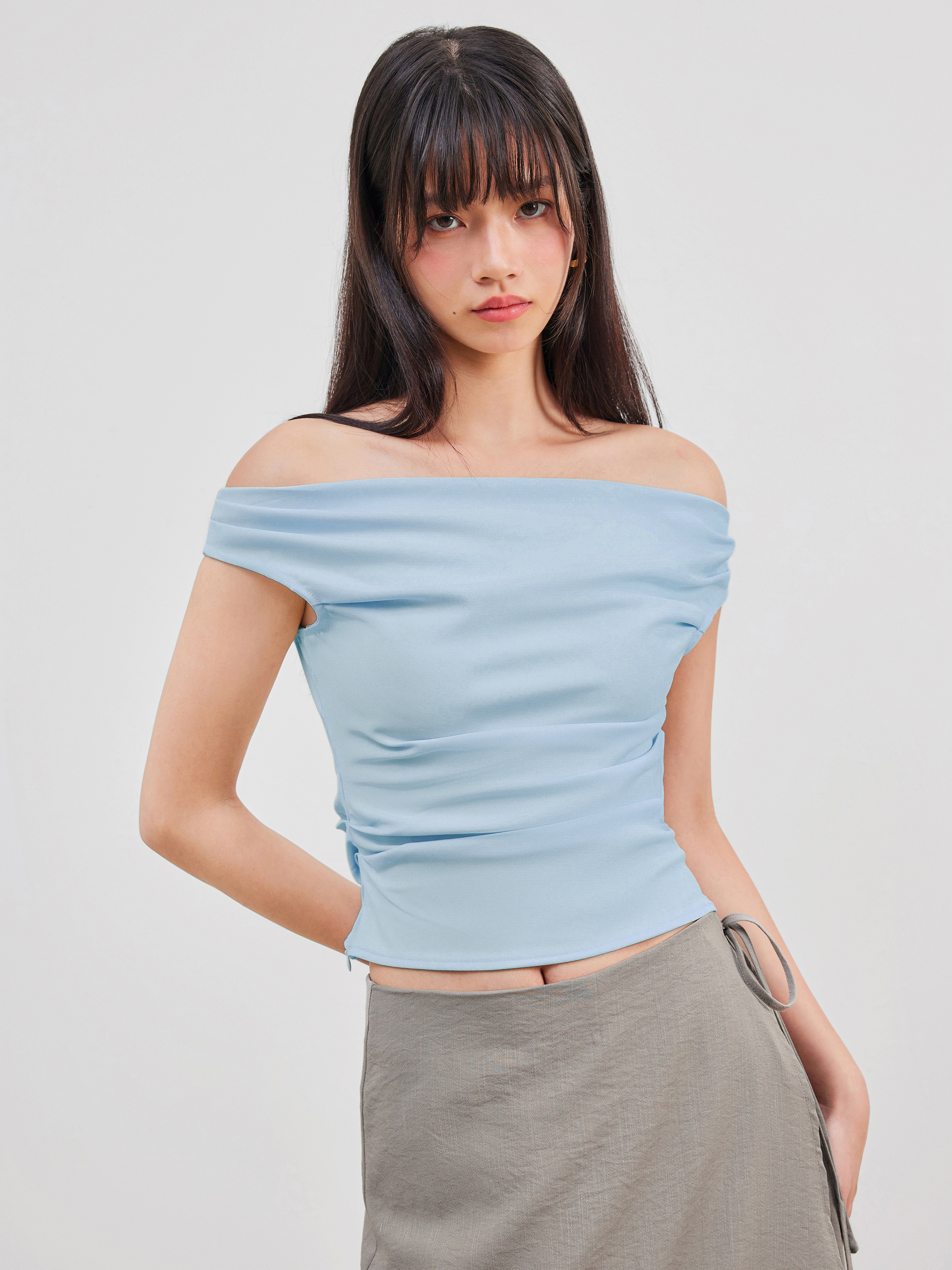 City Chic Woven Off-shoulder Ruched Zipper Crop Top For Work