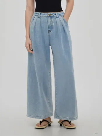 Denim Mid Rise Pleated Wide Leg Jeans