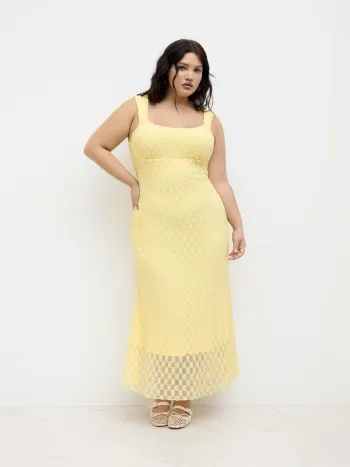 Spitzenblumen-Mermaid-Slip-Maxikleid Kurve & Plus