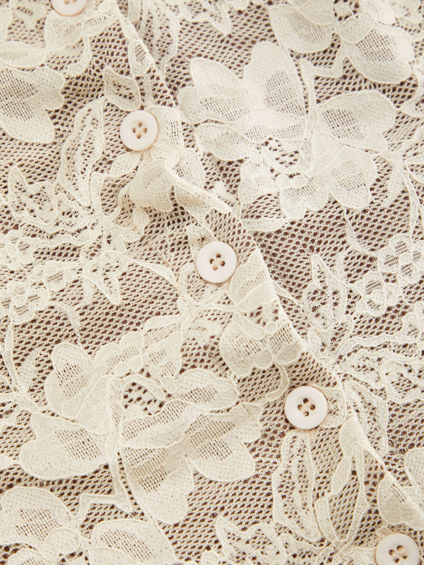 Lace Sweetheart Pleated Twisted Top