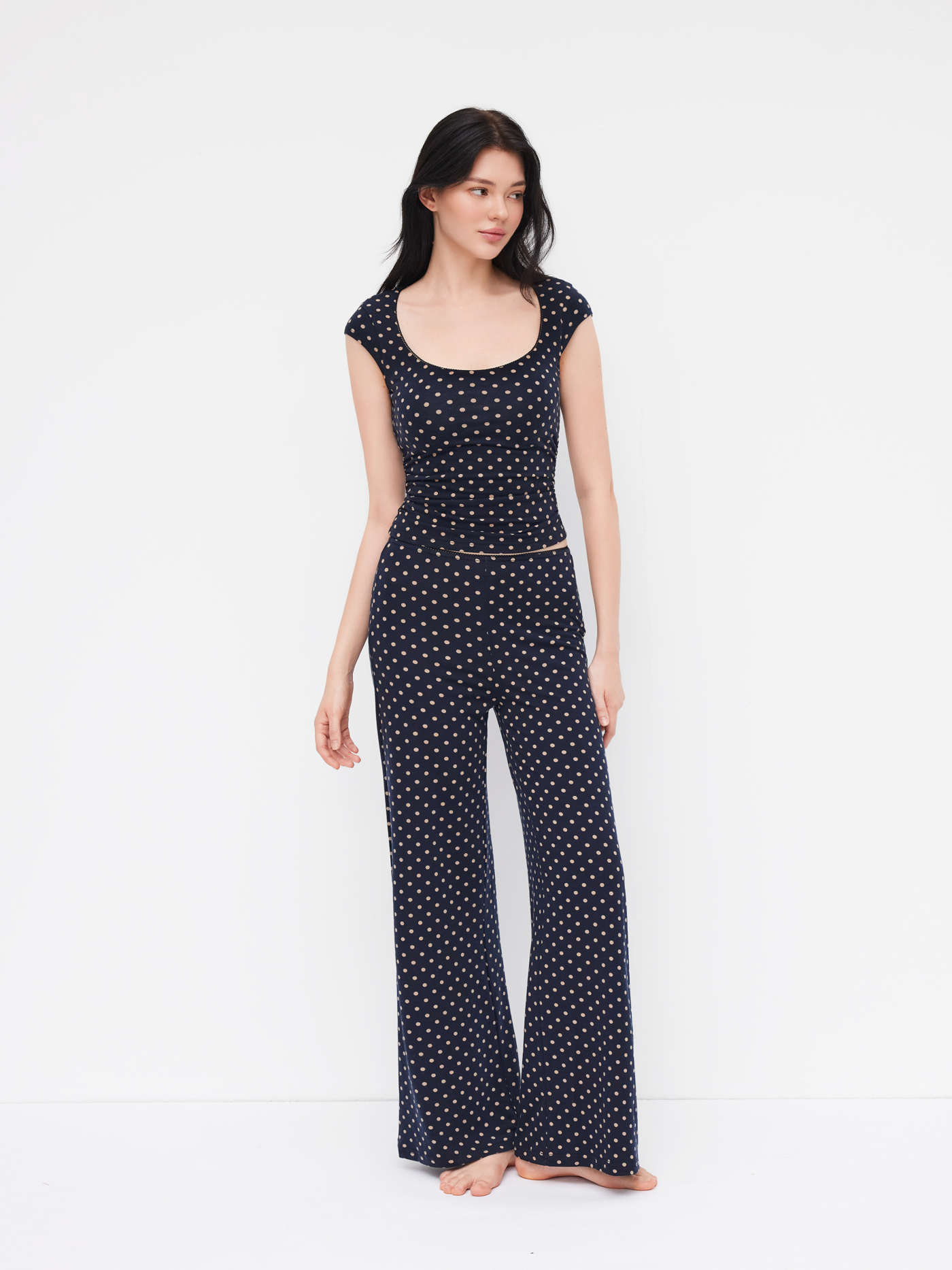 Built-in Bra Scoop Neckline Polka Dot Ruched Top & Mid Rise Straight Leg Trousers Loungewear Set