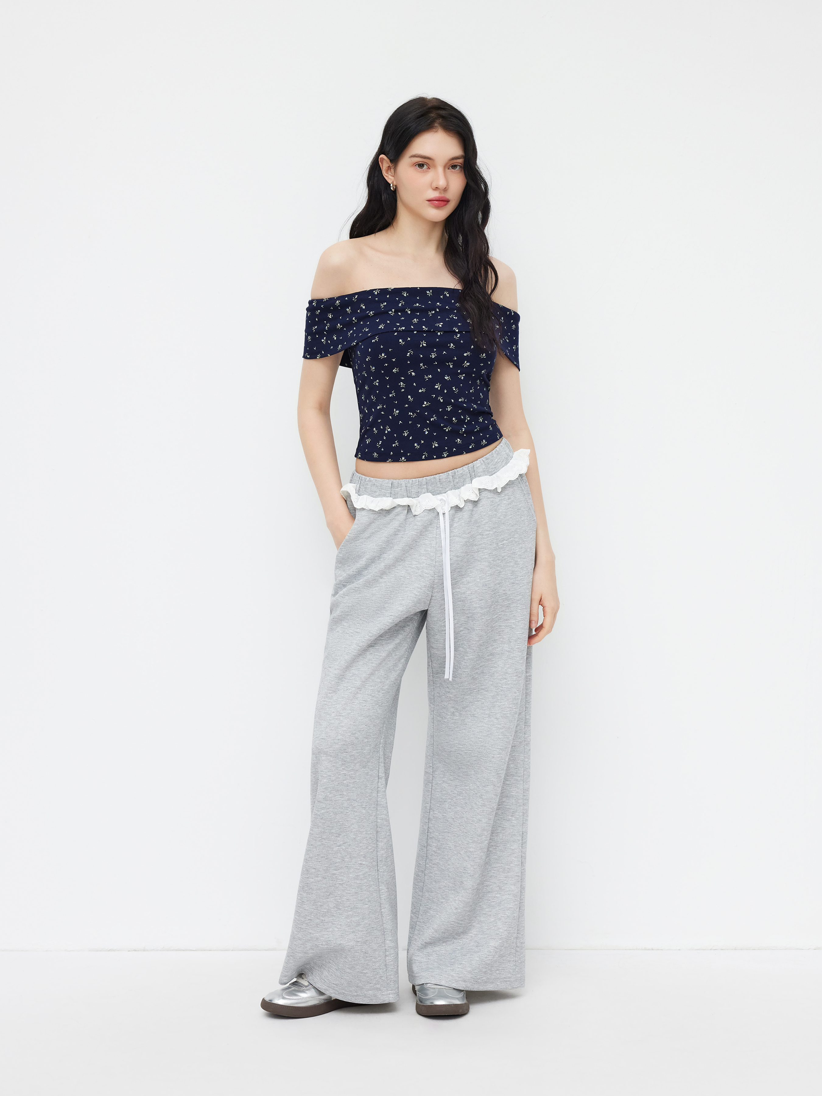 Ditsy Floral Off-shoulder Top