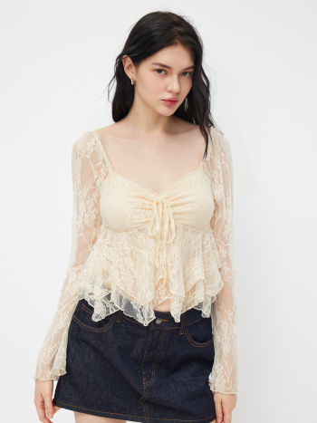 Lace Sweetheart Neckline Knotted Ruffle Hem Long Sleeve Top