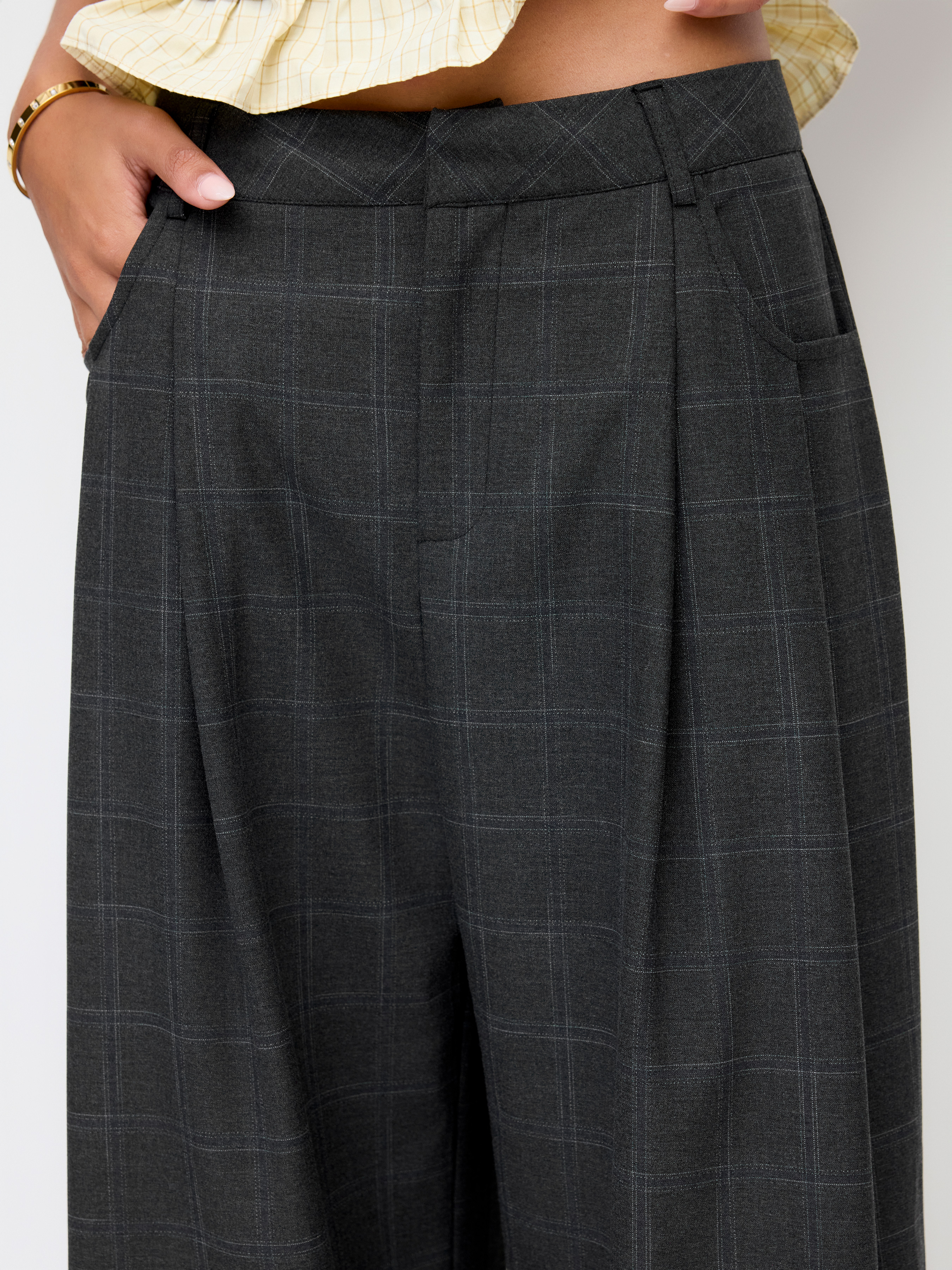 Plaid Low Rise Wide Leg Trousers