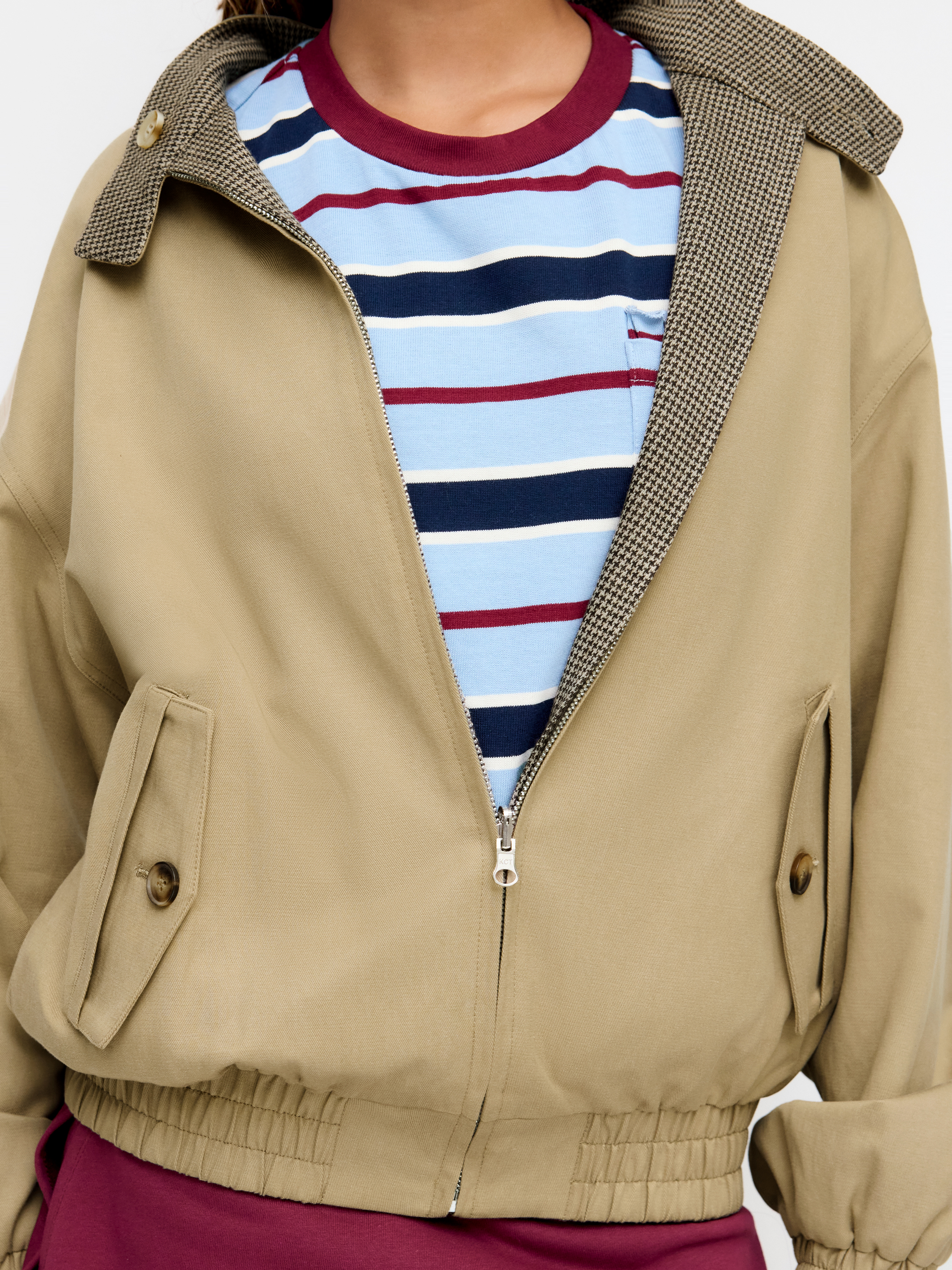 Knit Round Neckline Solid Button Cardigan