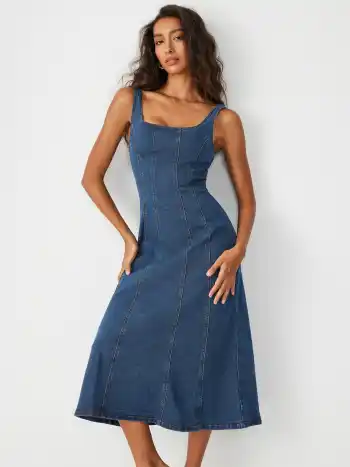 Abito lungo con canotta in denim con volant