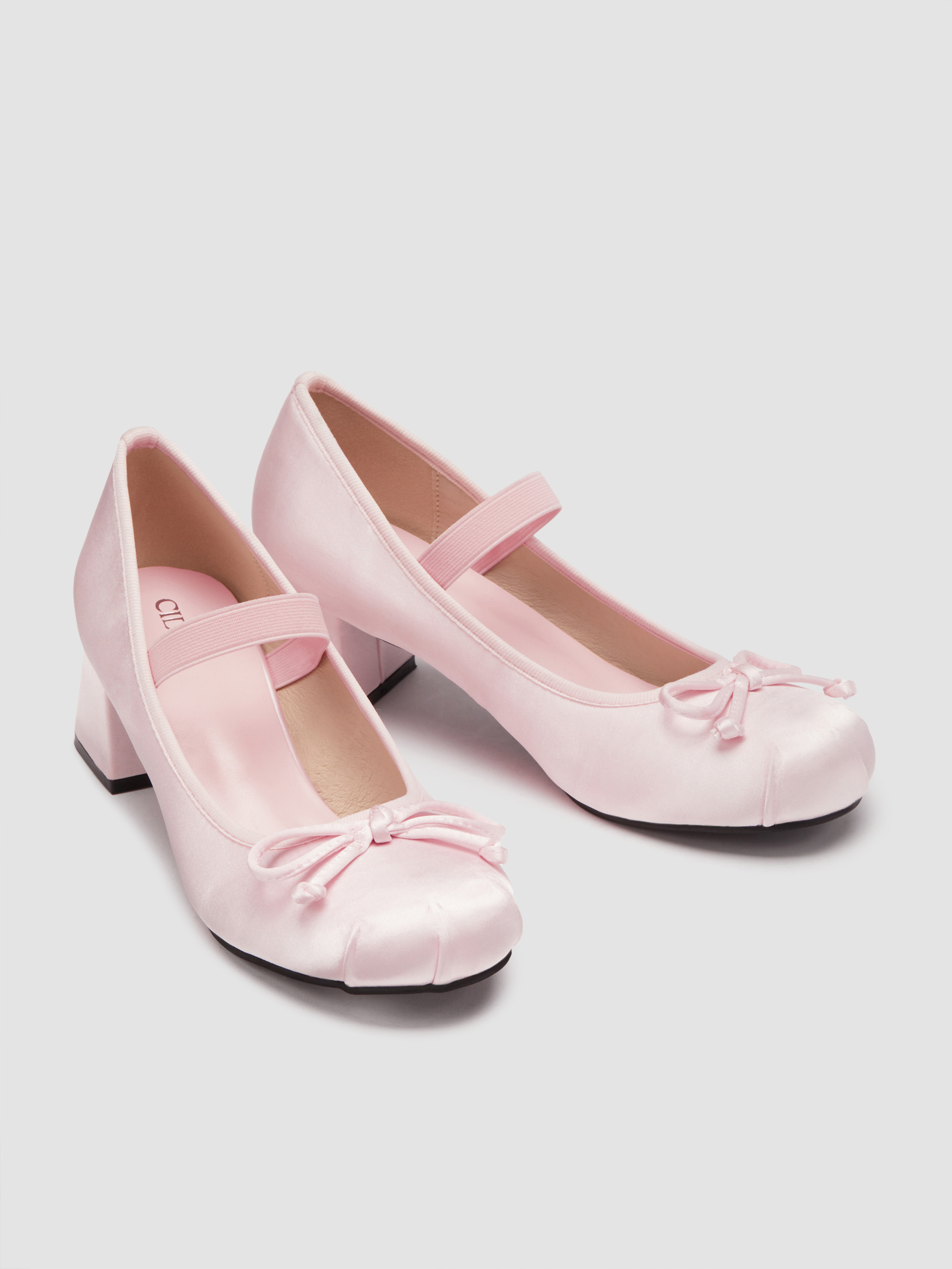 Bowknot Decor Satin Heeled Mary Jane Shoes