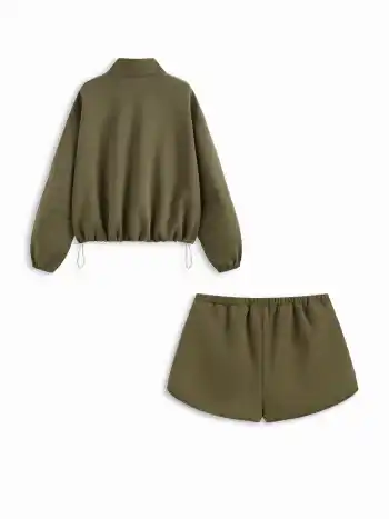 Set felpa con zip e coulisse a collo alto in misto cotone e shorts a vita media
