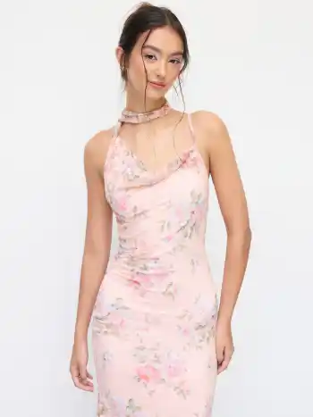 Spitze Blumenhafte Maxikleid mit Schal und Rundhalsausschnitt
