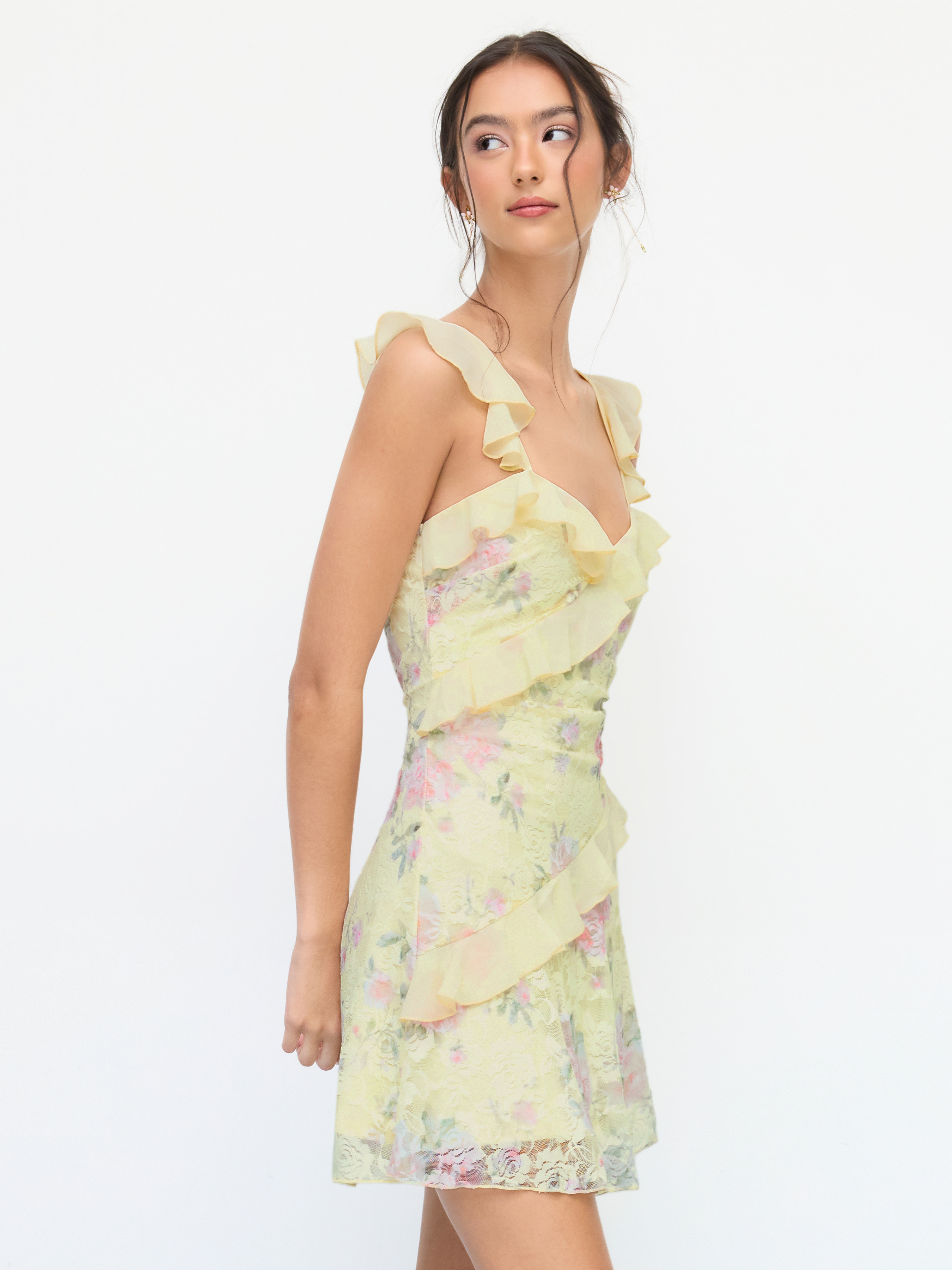 Lace Floral Sweetheart Neck Ruffle Trim Cami Mini Dress