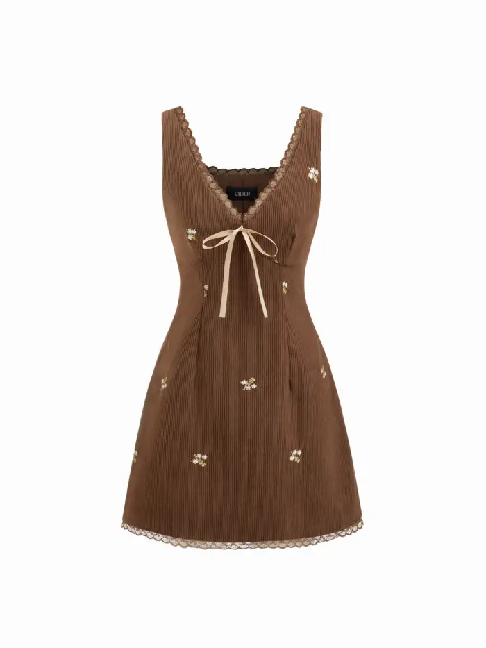 V-neck Check Mini Dress Curve & Plus