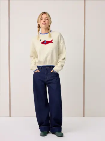 Top oversize in maglia con scollo rotondo, grafica di pesce e bordi a contrasto