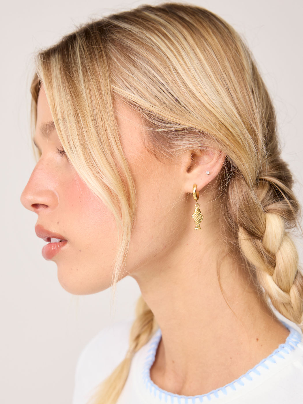 GOLDFISH STAINLESS STEEL DROP EARRINGS