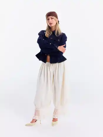 Giacca in denim con colletto button-down e vita aderente