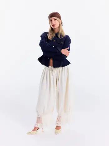 Giacca in denim con colletto button-down e vita aderente