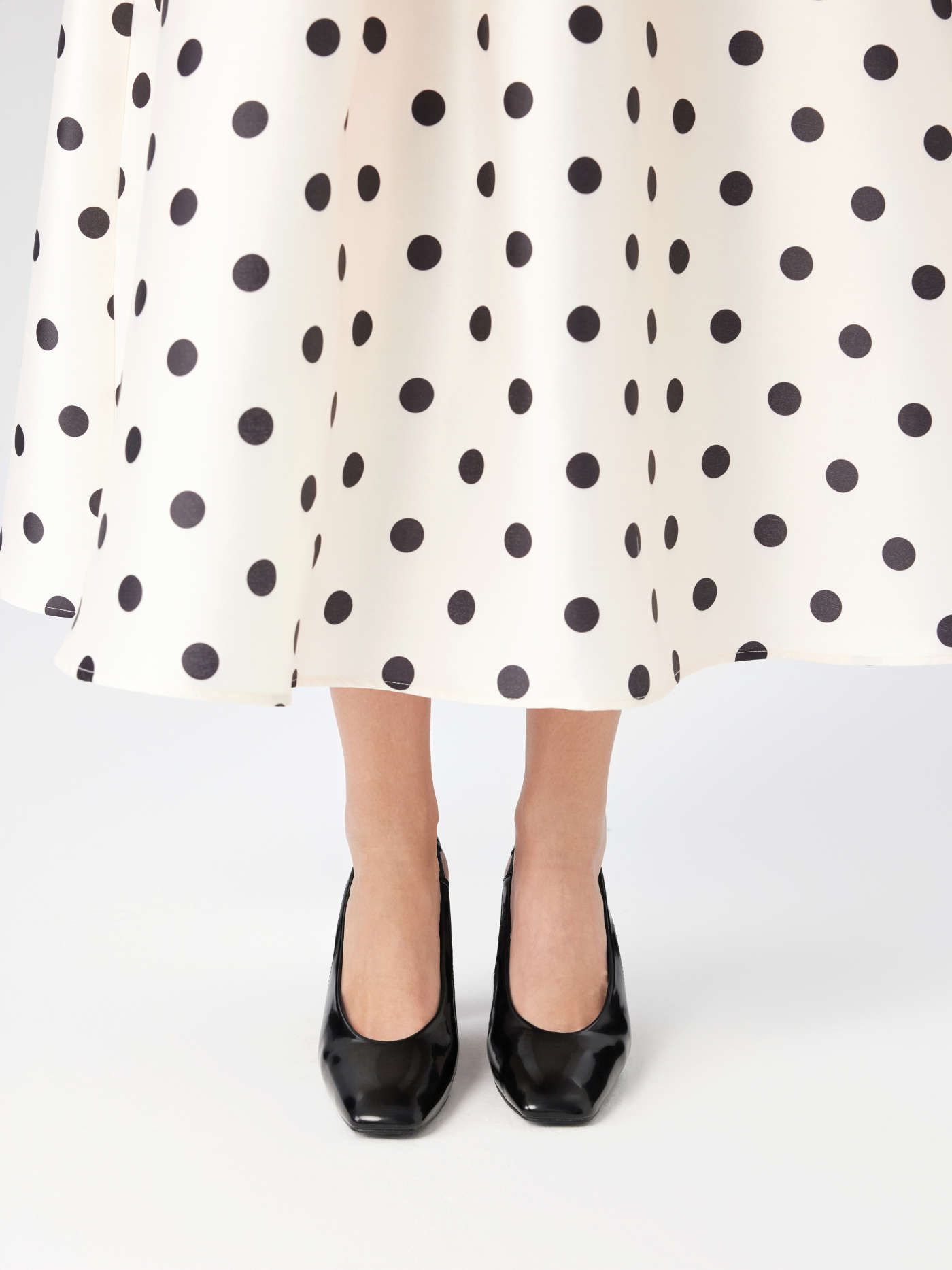 ADJUSTABLE STRAP SLINGBACK CHUNKY HEELS