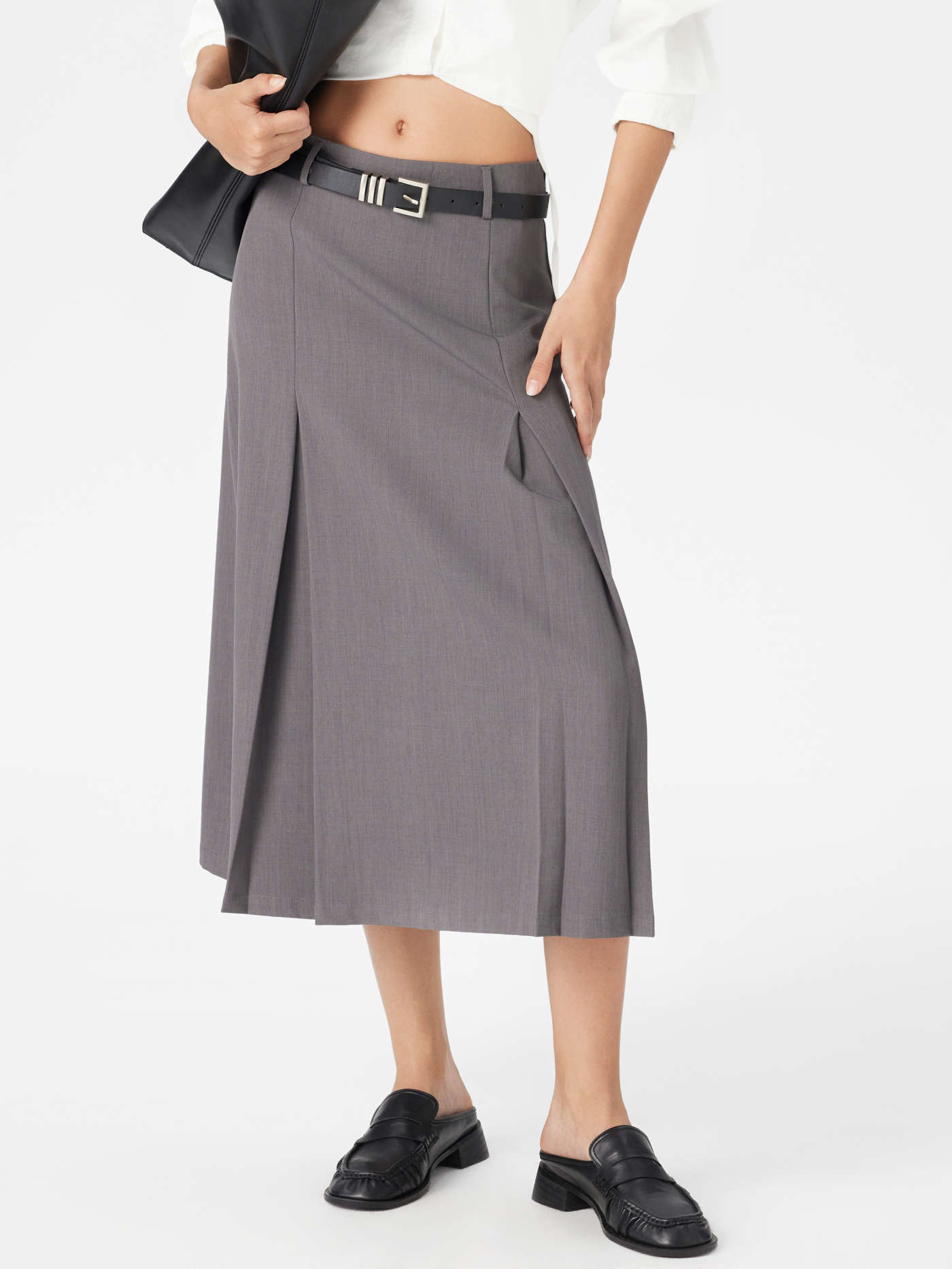 PLEATED MULE LOAFERS
