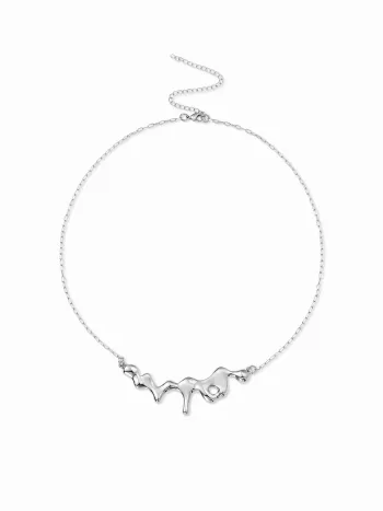 COLLANA CON PENDENTE IN METALLO LIQUIDO IRREGOLARE