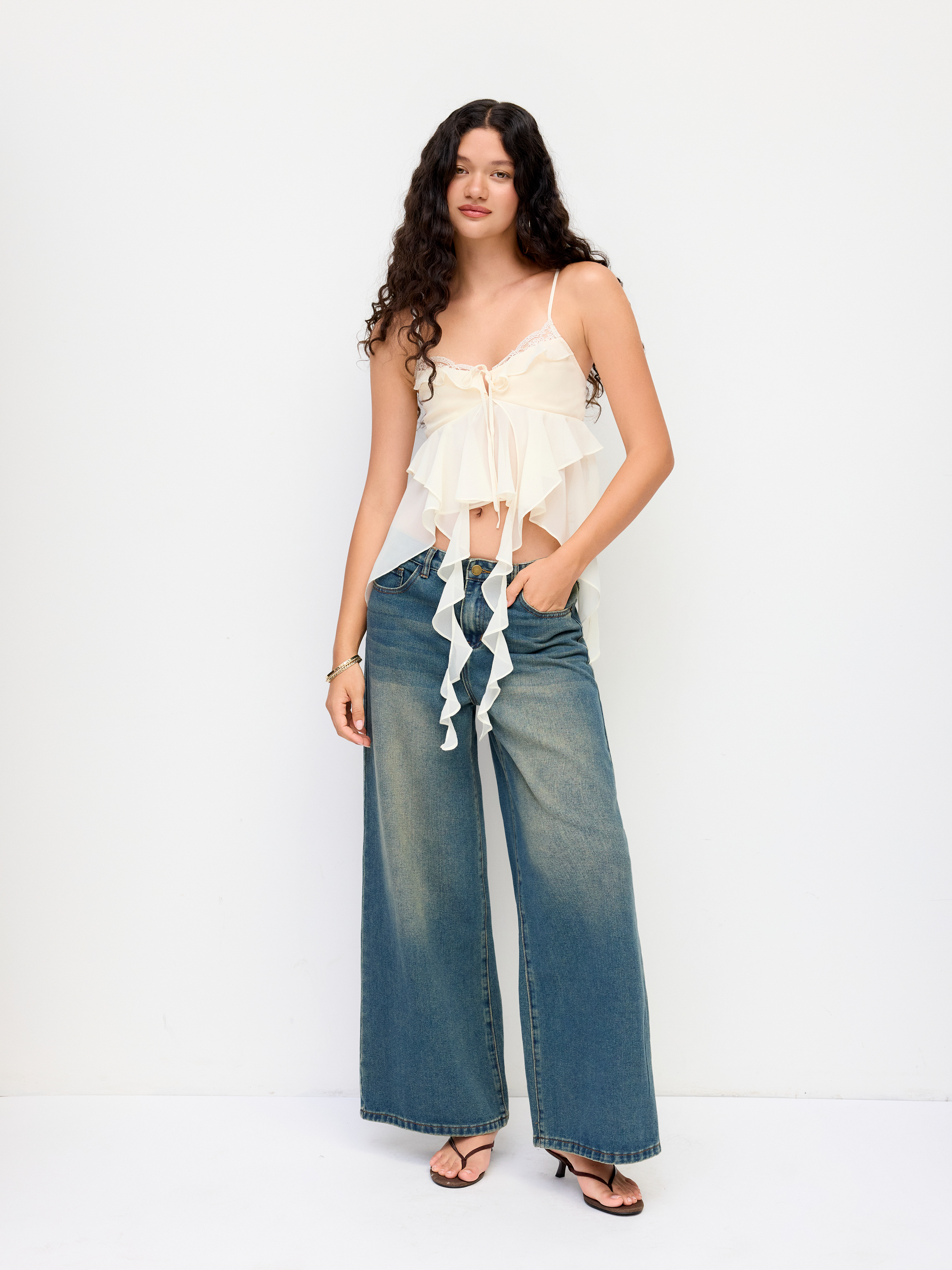 Sweetheart Knotted Lace Trim Ruffle Hem Cami Top