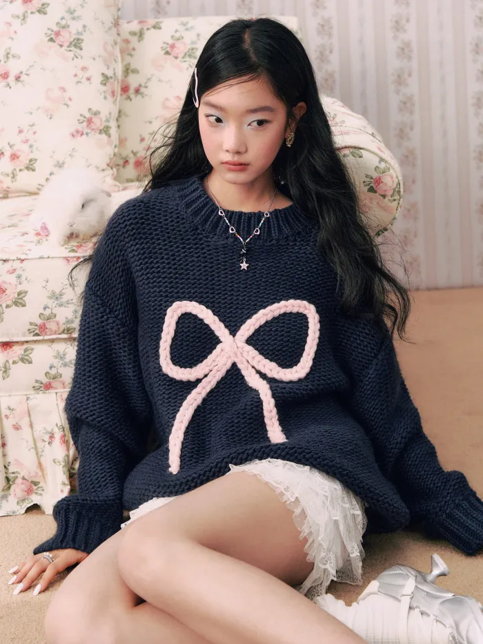 Knit Round Neckline Bowknot Graphic Sweater