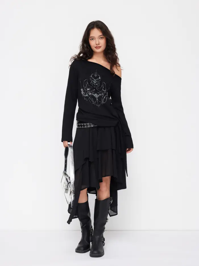 Asymmetrical Neck Long Sleeve Contrasting Lace Ruched Tee