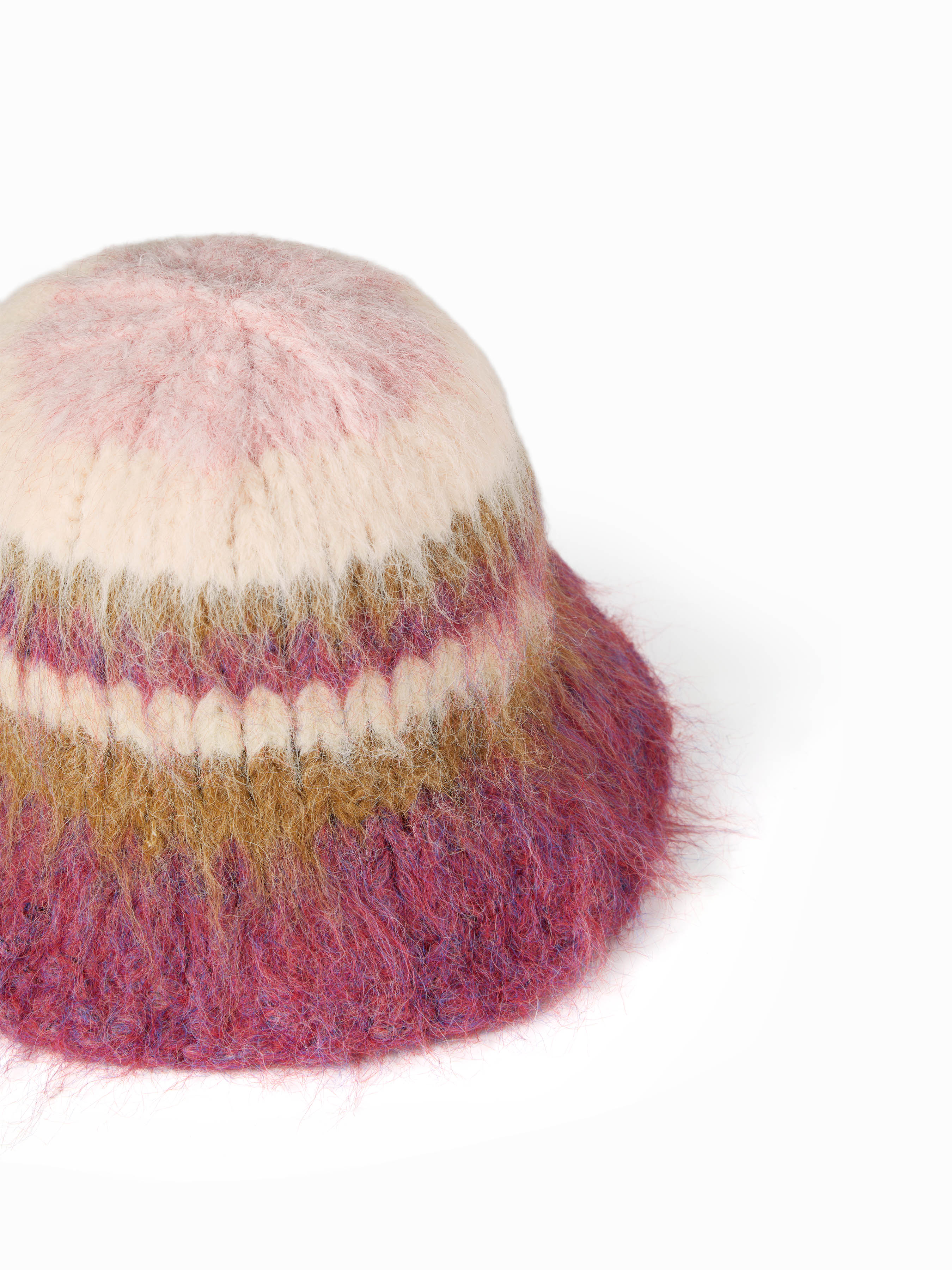 STRIPED KNITTED BUCKET HAT