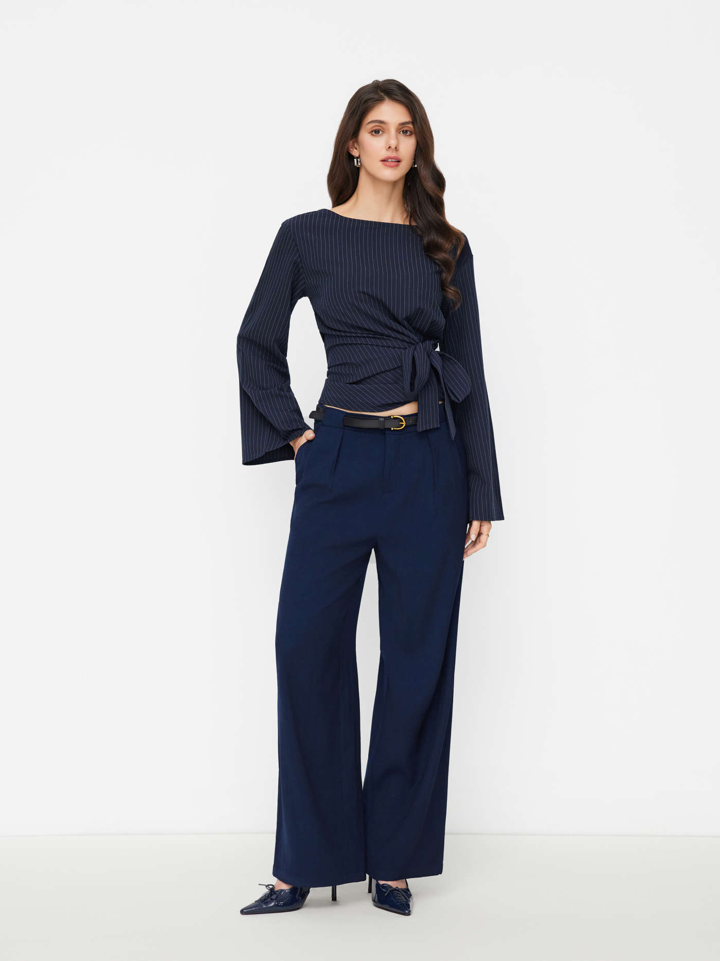 Mid Waist Solid Pocket Straight Leg Trousers With Belt