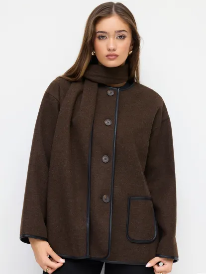 Petite Mid Rise Pleated Straight Leg Trousers