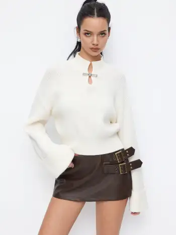 Notched Collar Long Sleeve Crop Blazer