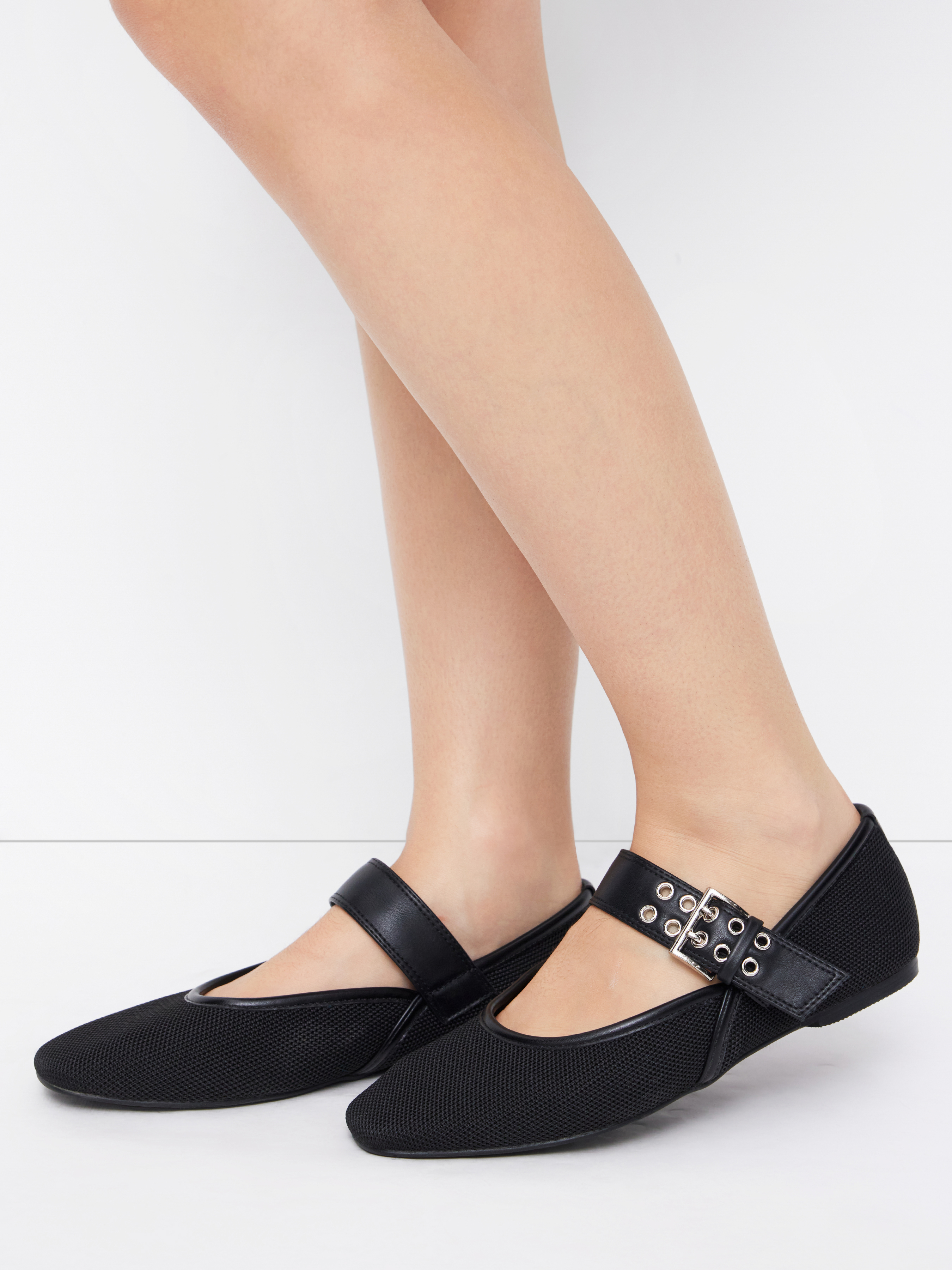 MESH BUCKLE MARY JANE FLATS