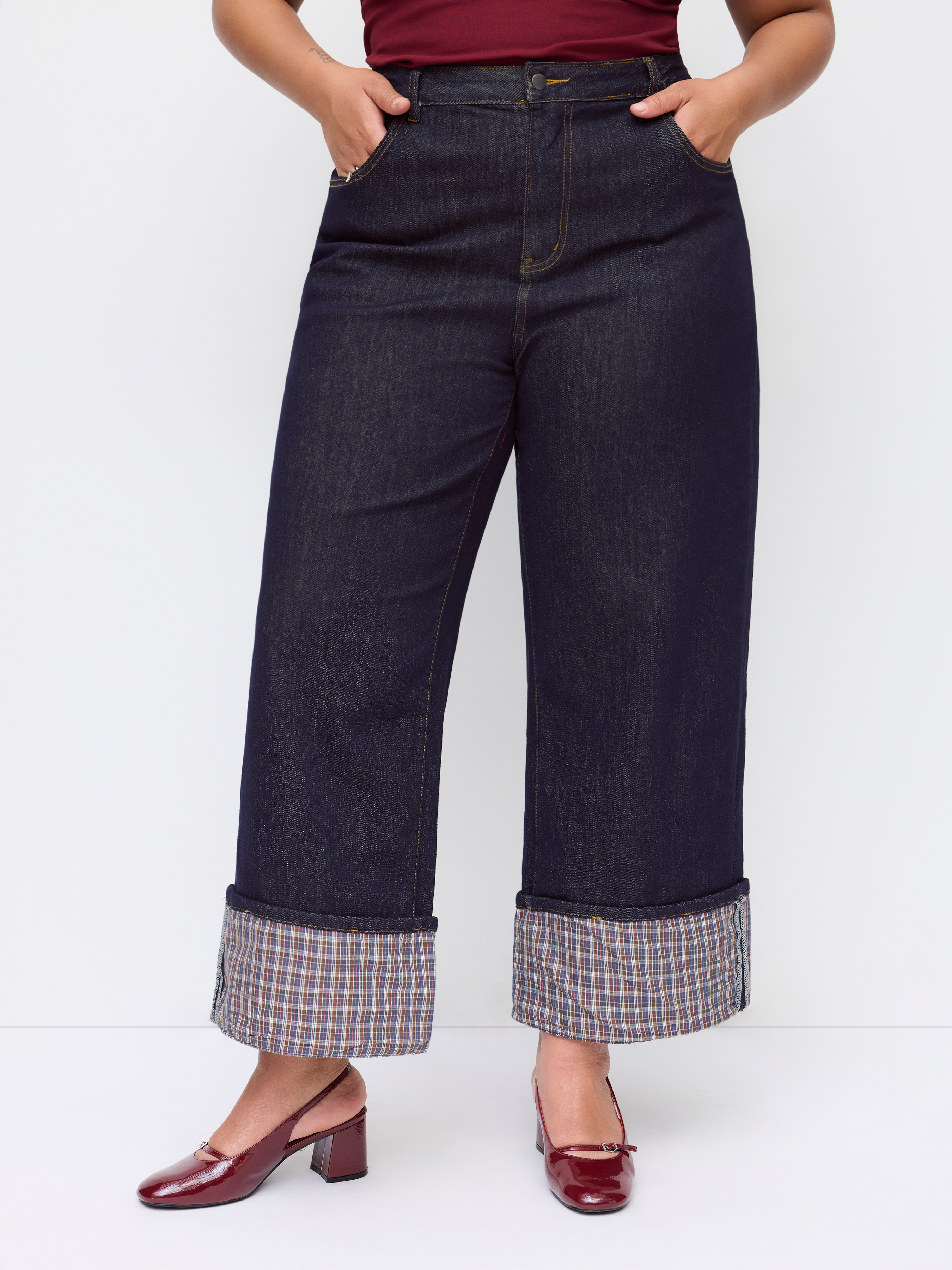 Denim Cider Stretch Denim Mid Rise Plaid Roll Hem Straight Leg Jeans Curve & Plus For Daily Casual