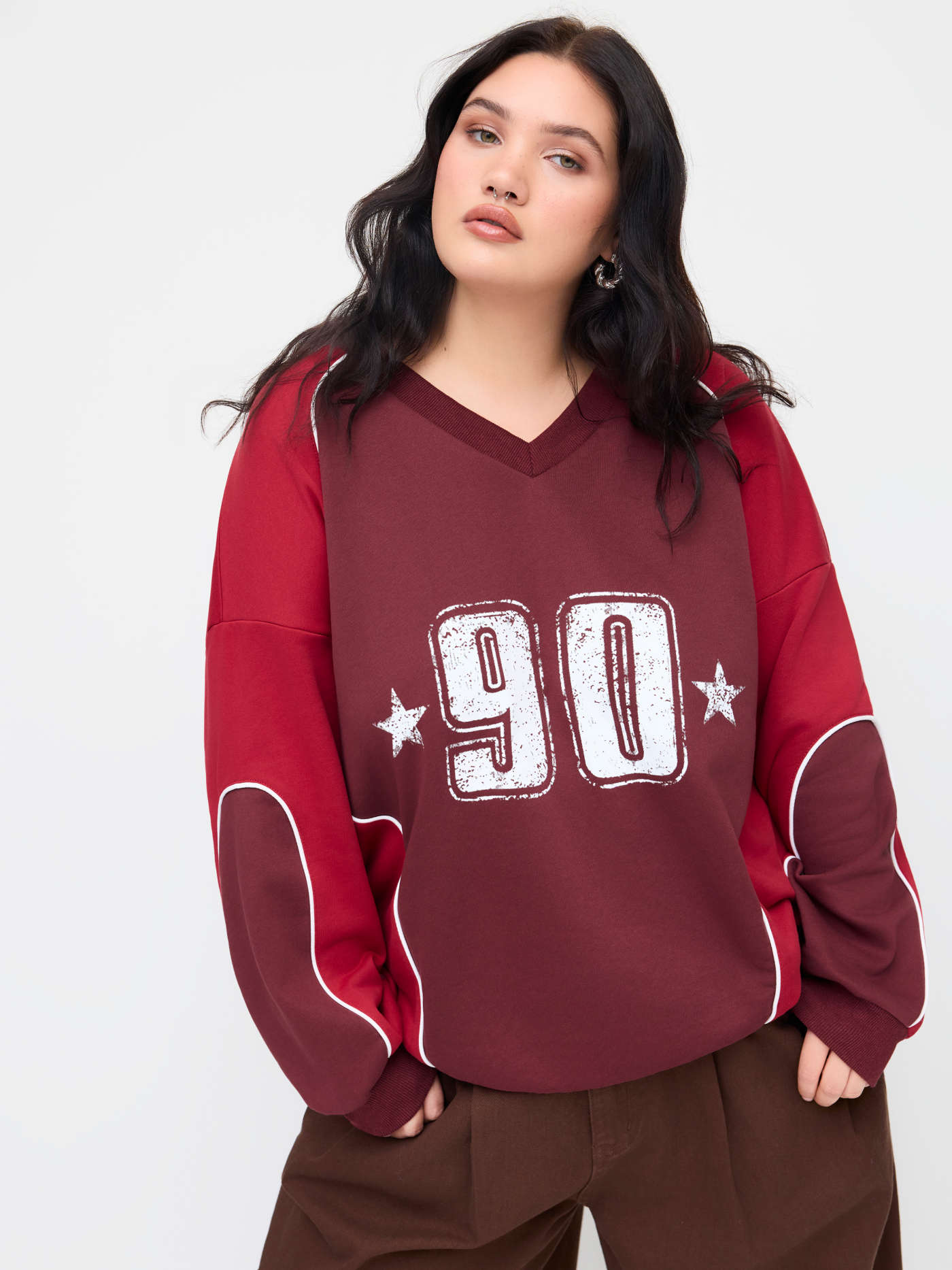Terry Cotton-blend V-neck 90 Graphic Contrasting Binding Oversized Sweatshirt Curve & Plus For School