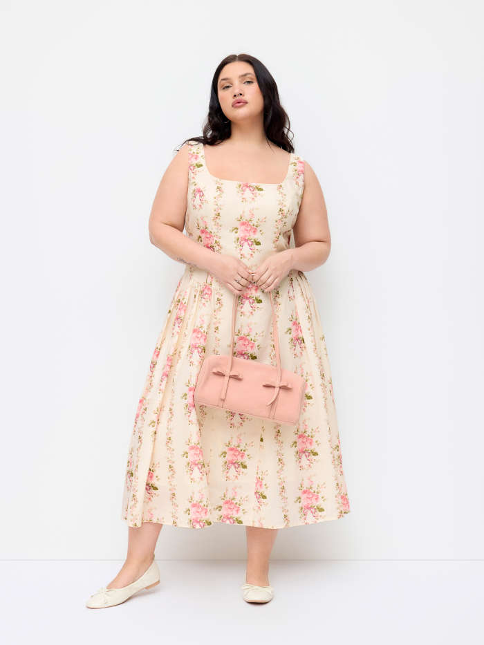 chinese dress ladies Amazon.com: Ever-Pretty Women's Summer Plus Size Formal Dresses V Neck  Applique Evening Gowns Mother of The Bride Dress for Curvy Women Black US14  : Clothing, Shoes & Jewelry