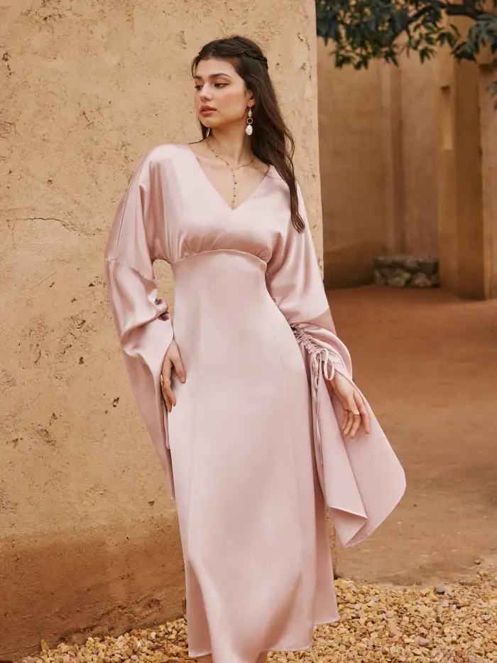 Satin Satin V-neck Bell Sleeve Drawstring Flared Maxi Dress For Date Party/ Clubbing