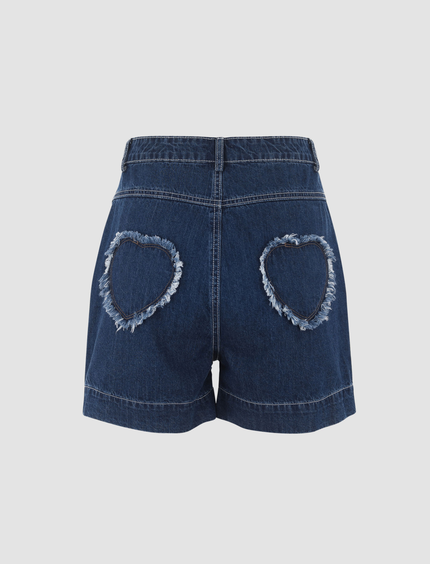 Short avec Patch en Forme de Cœur Sombre